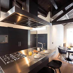 Amazing Modern Design Home, Campo Dei Mori. Wifi Venice