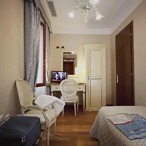 3* Hotel Ca' D'oro