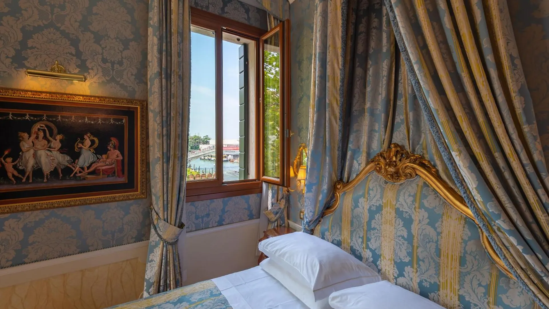 Hotel Canal Grande Venice