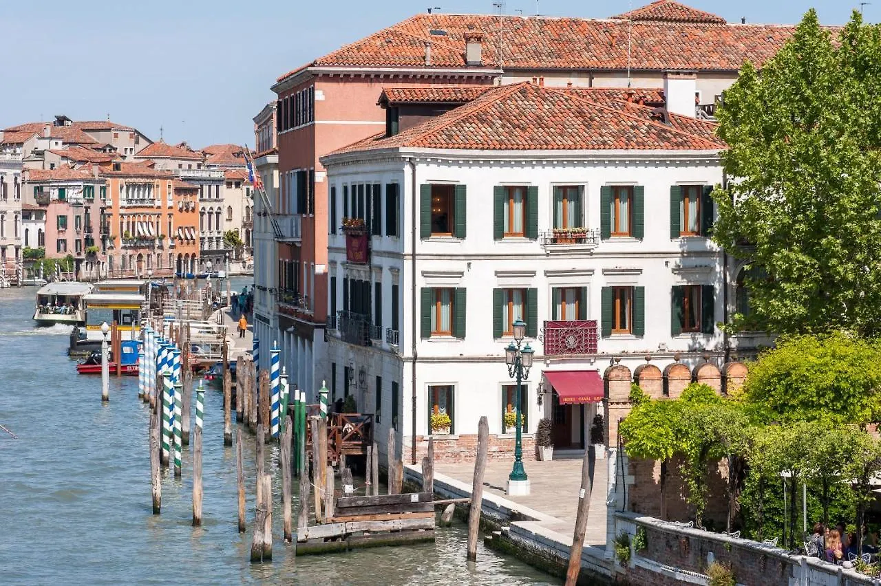 Canal Grande contacts